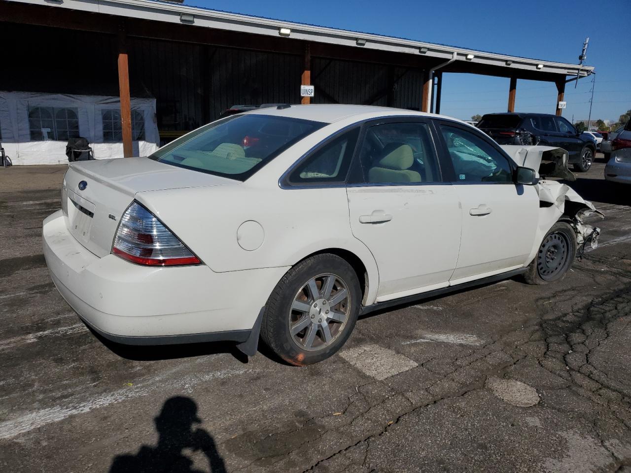 2009 Ford Taurus - Фото 3