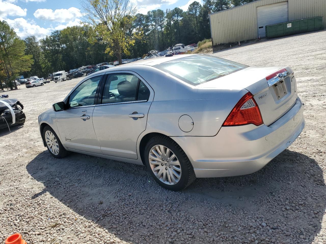 2012 Ford Fusion Hybrid - Фото 2