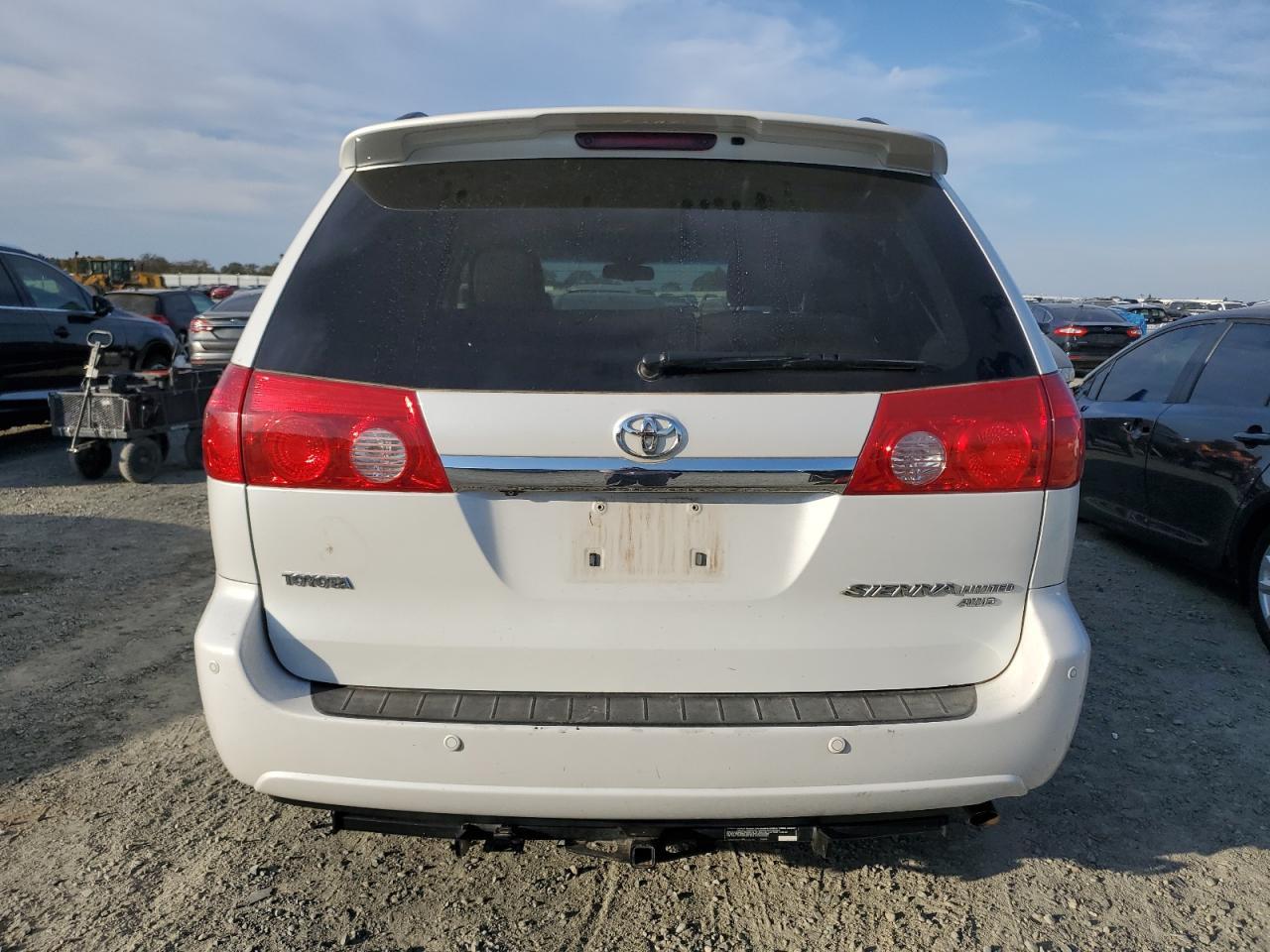 2008 Toyota Sienna Xle - Image 6