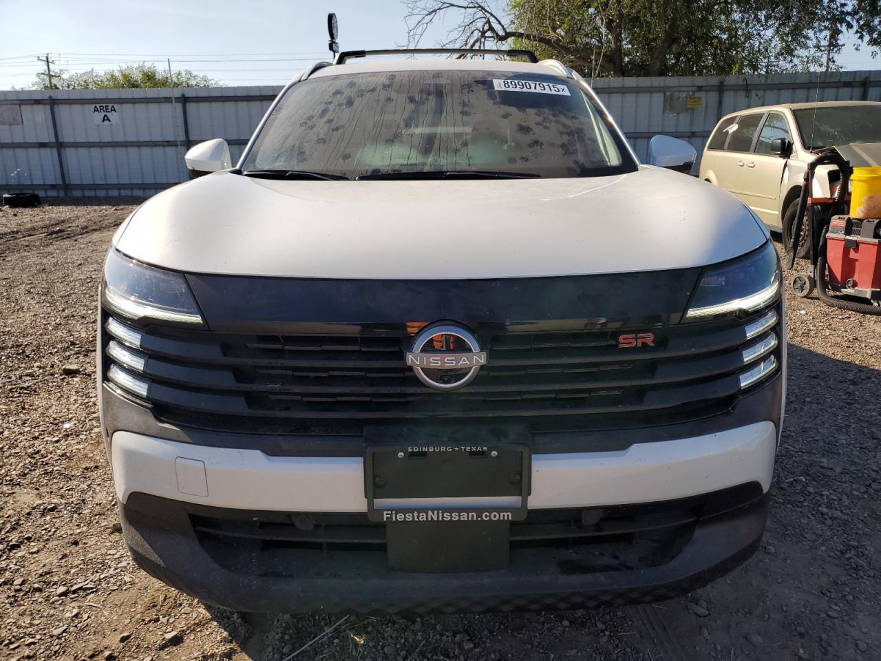 2025 Nissan Kicks Sr - Фото 5