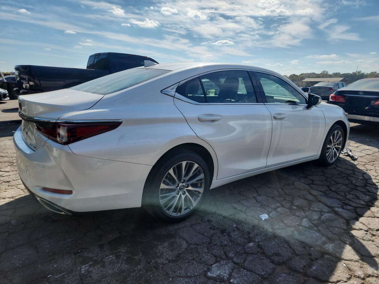 2021 Lexus Es 350 Base - Image 3