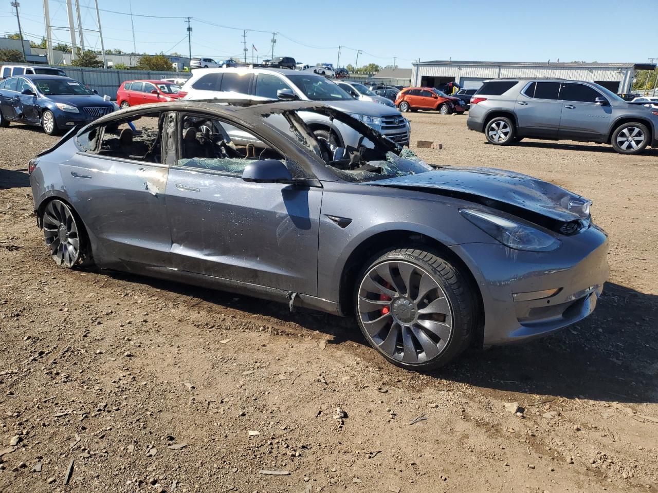 2021 Tesla Model 3 - Фото 4