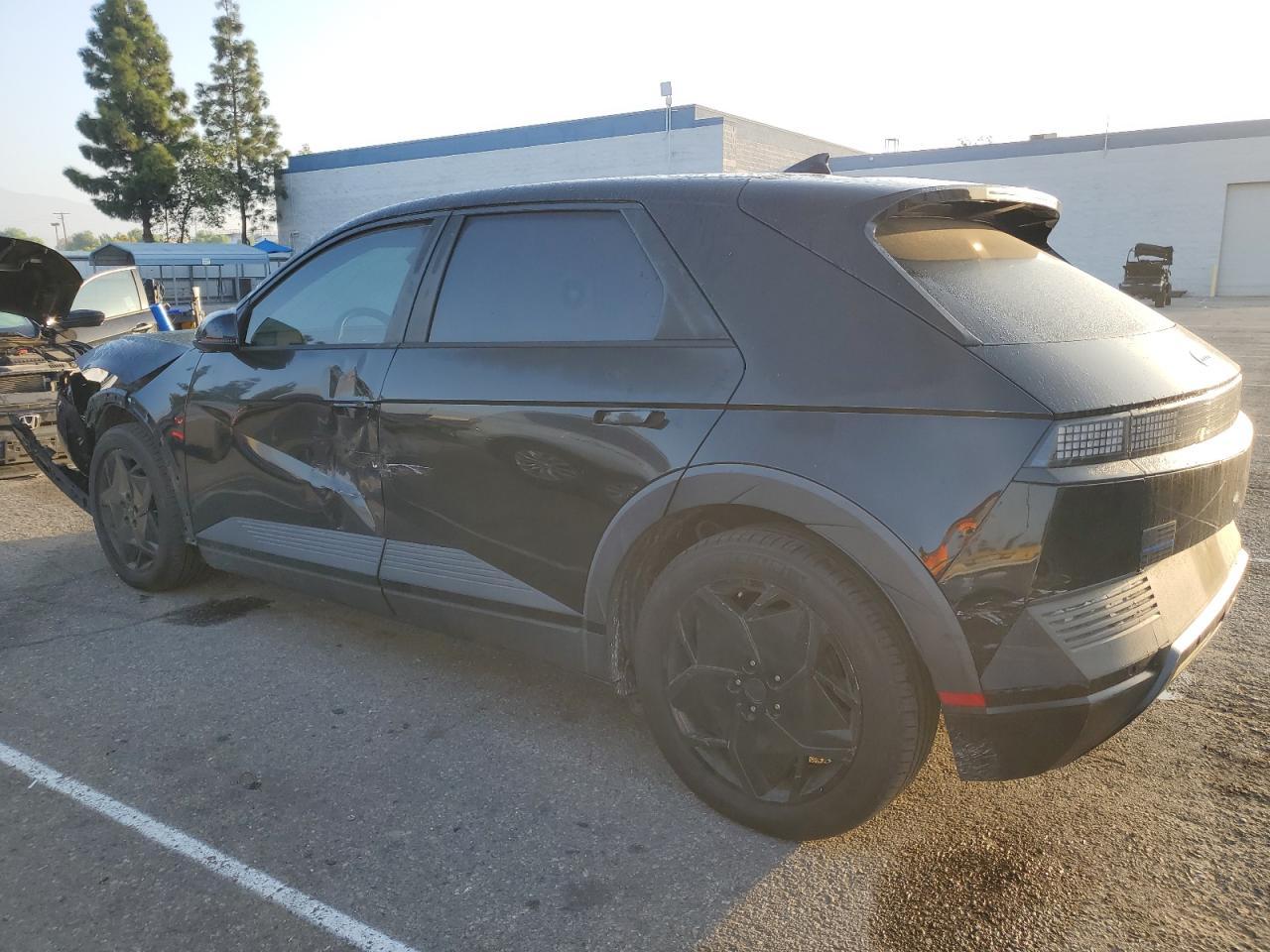 2022 Hyundai Ioniq 5 Se - Image 2