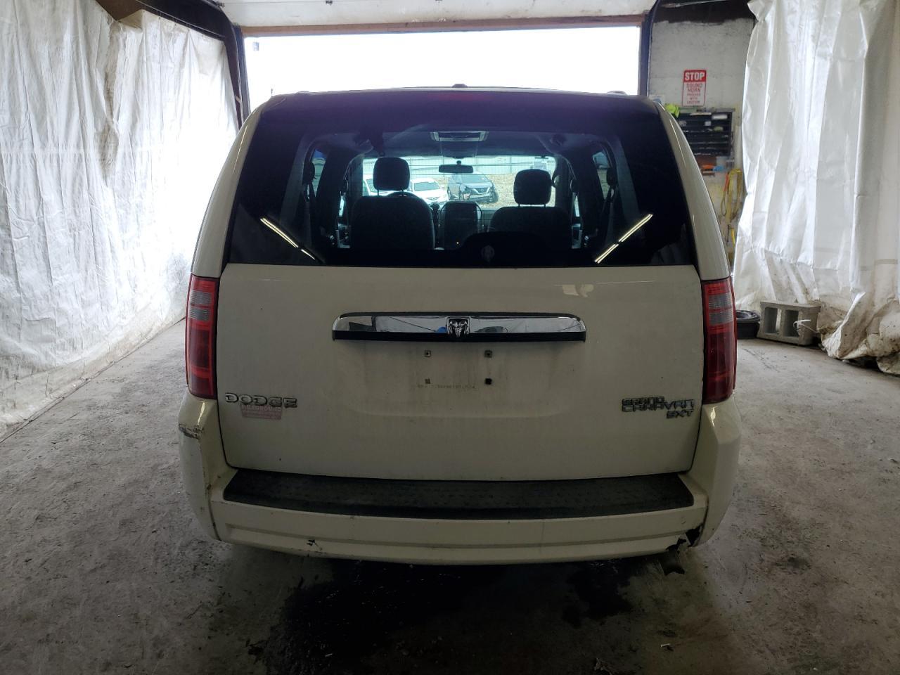 2010 Dodge Grand Caravan Sxt - Фото 6