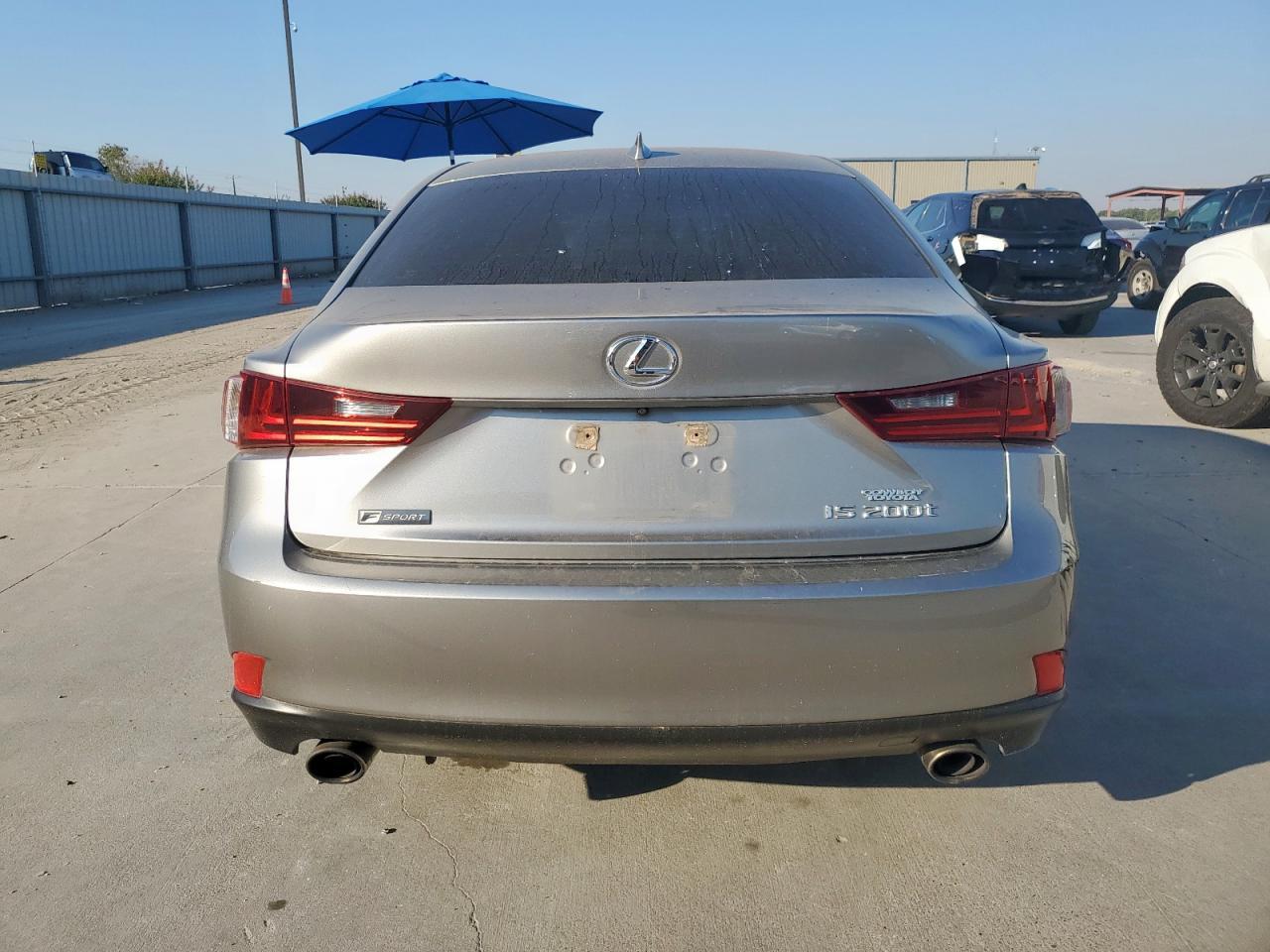 2016 Lexus Is 200T - Фото 6