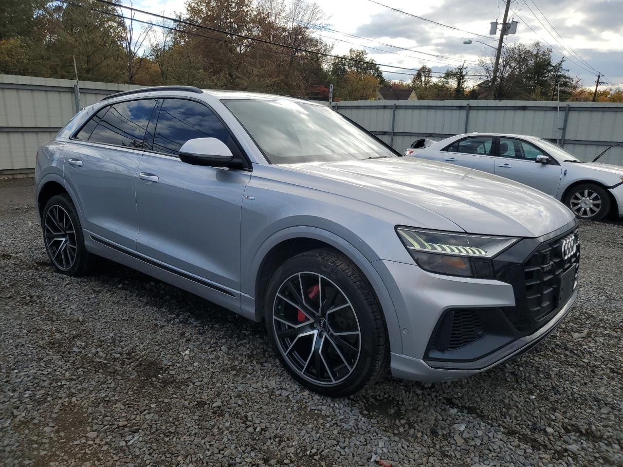 2019 Audi Q8 Premium Plus S-Line - Image 4