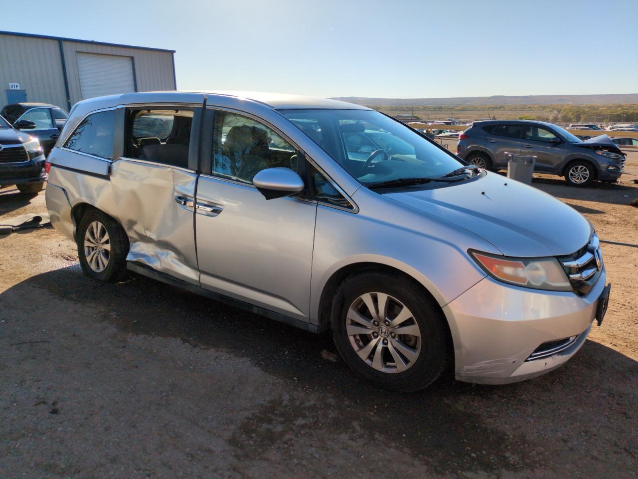 2014 Honda Odyssey Ex - Image 4