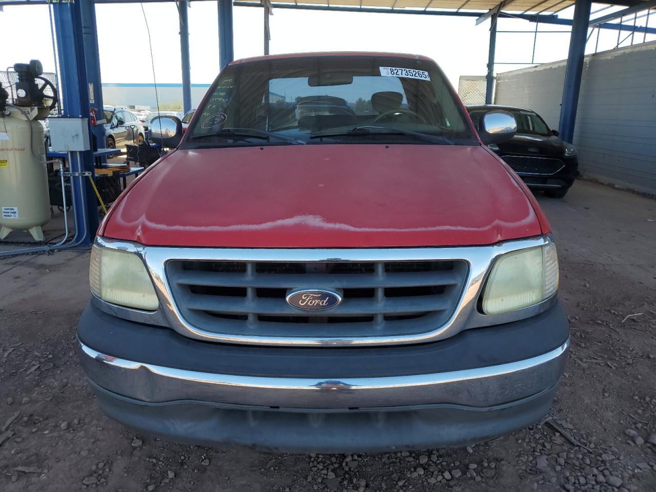 2002 Ford F150 - Image 5