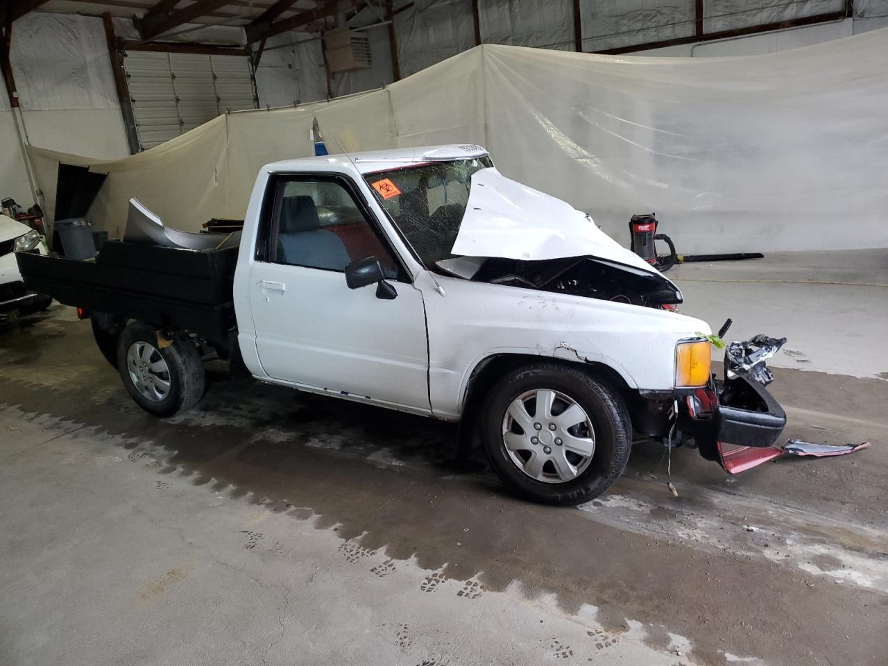1988 Toyota Pickup 1/2 Ton Rn50 - Image 4