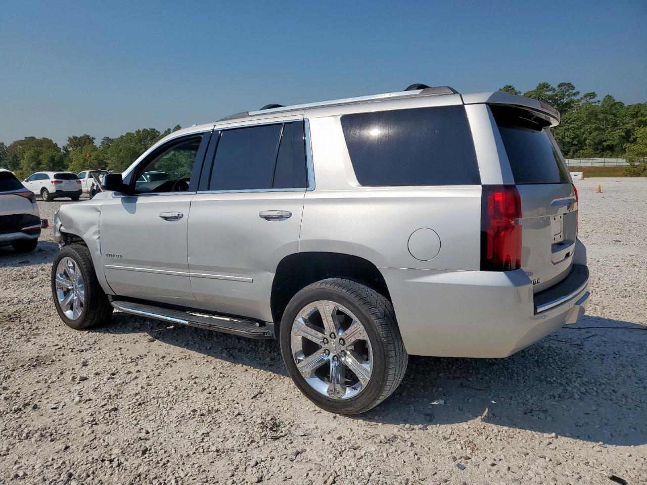 2018 Chevrolet Tahoe C1500 Premier - Image 2