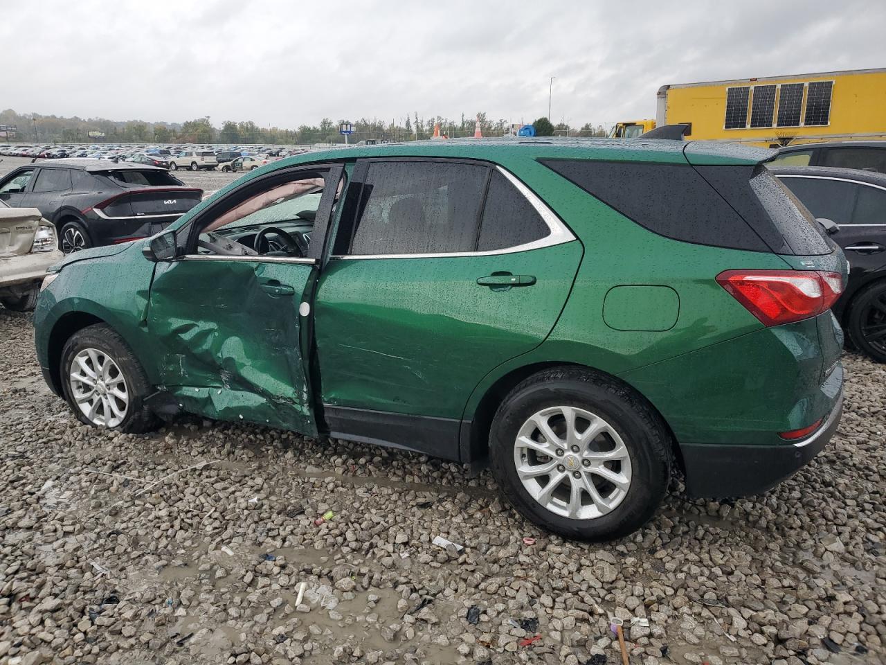 2019 Chevrolet Equinox Lt - Image 2