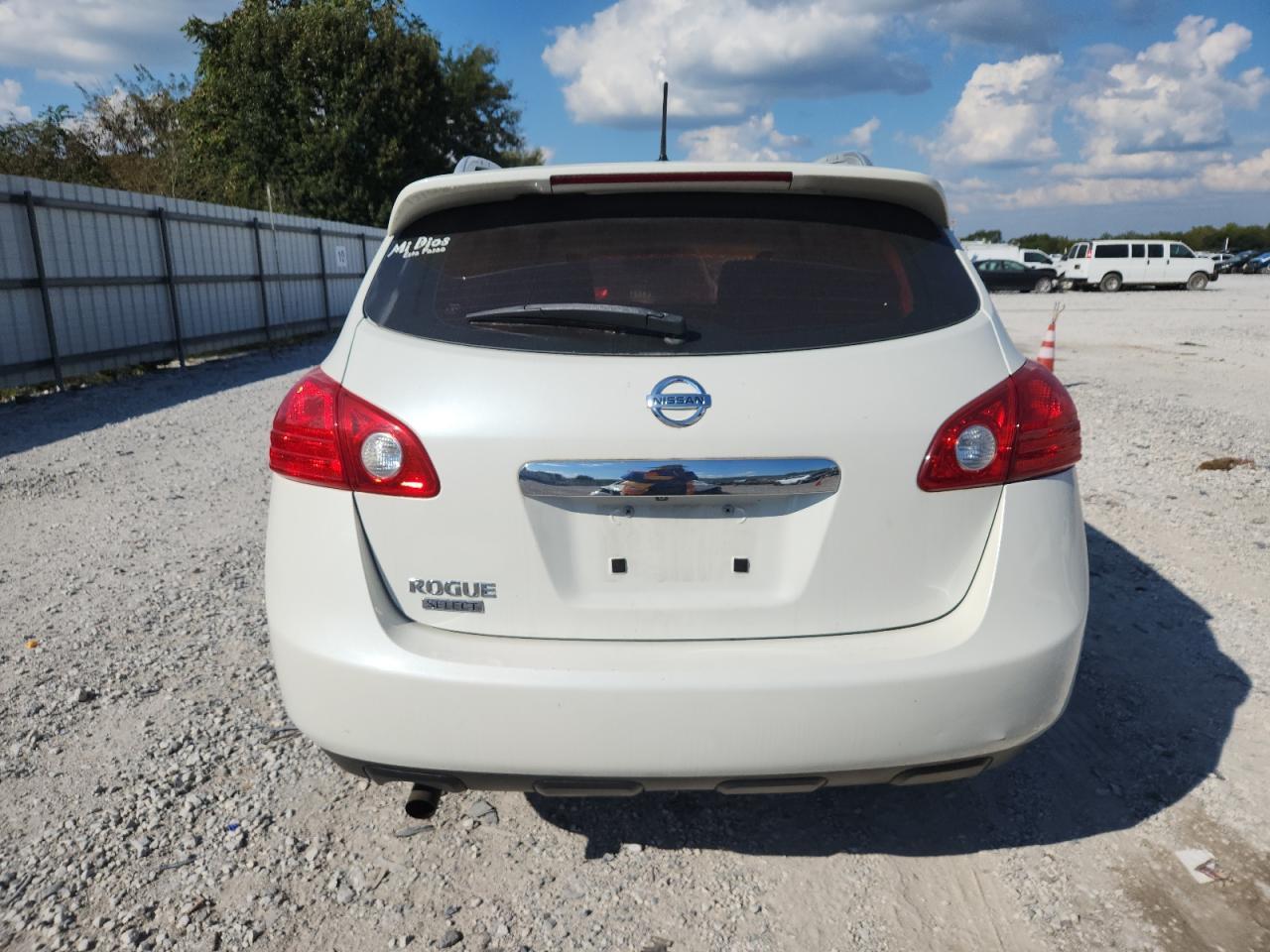 2015 Nissan Rogue Select S - Фото 6