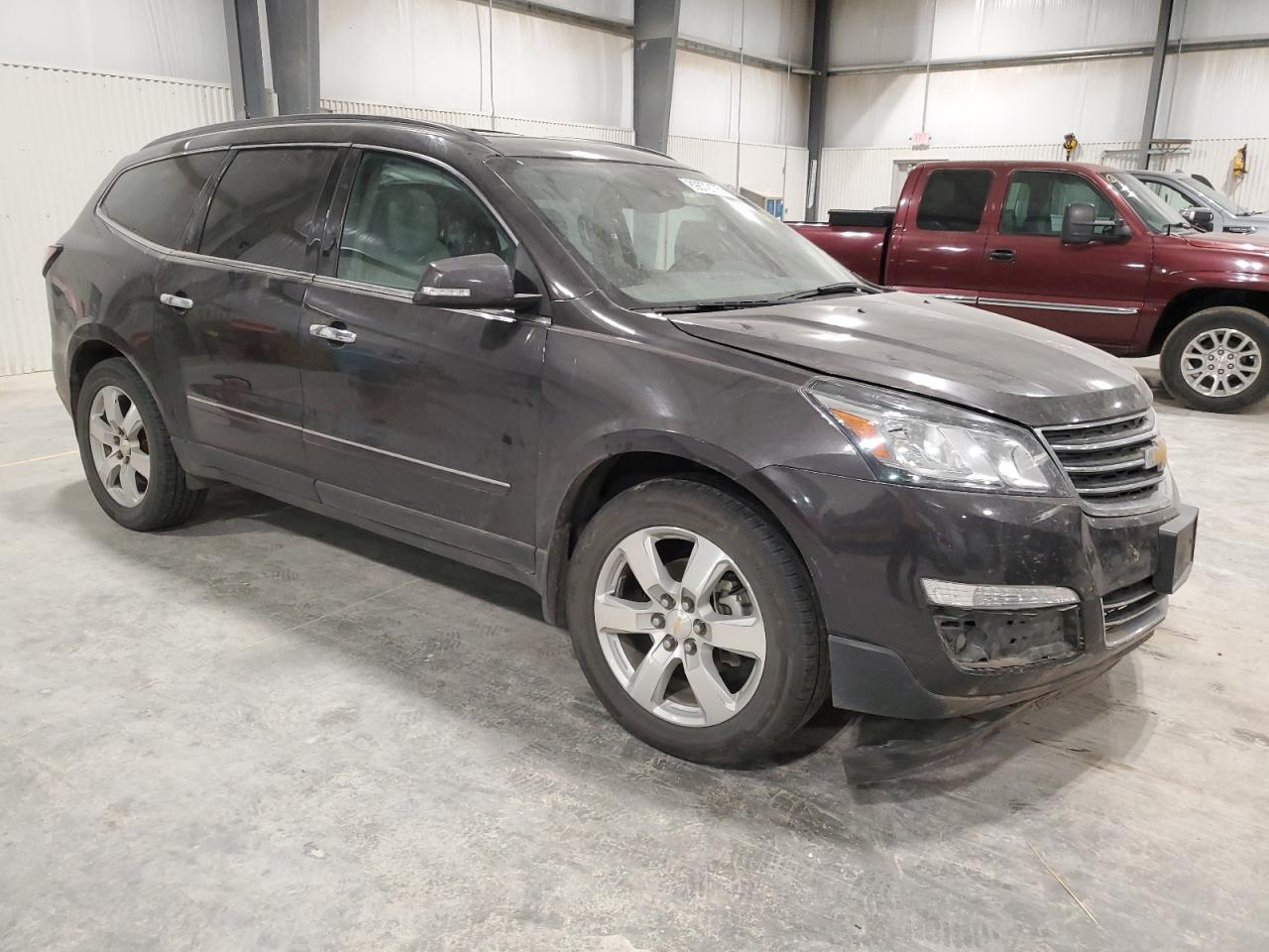 2017 Chevrolet Traverse Premier - Фото 4