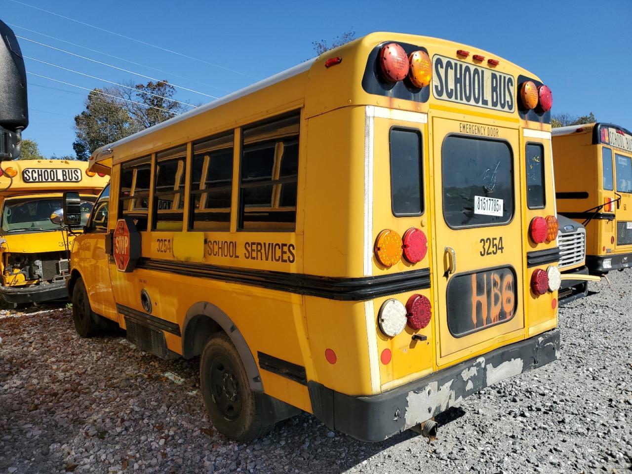 2008 Chevrolet Express G3 - School Bus - Фото 3