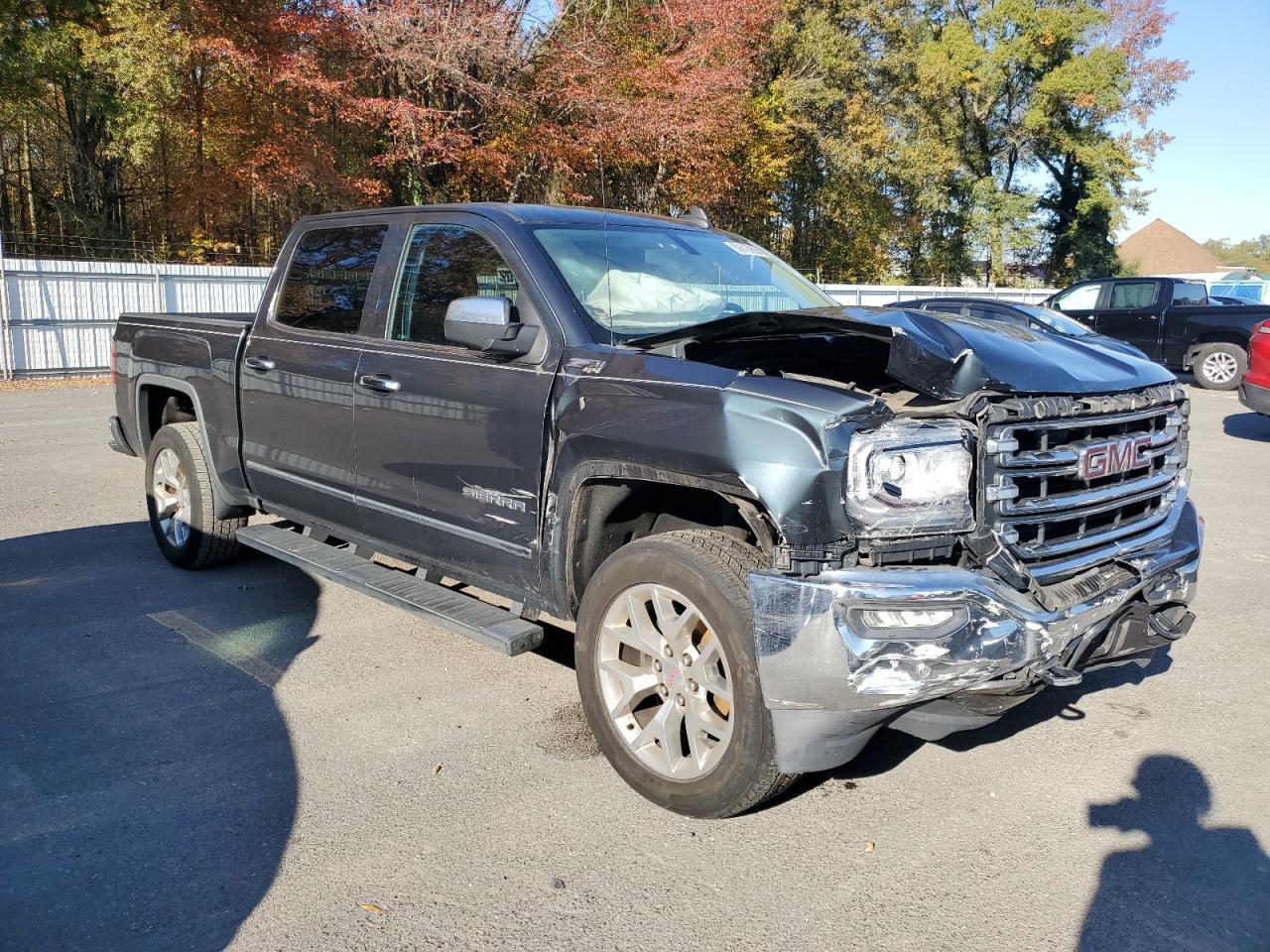 2018 GMC Sierra K1500 Slt - Image 4