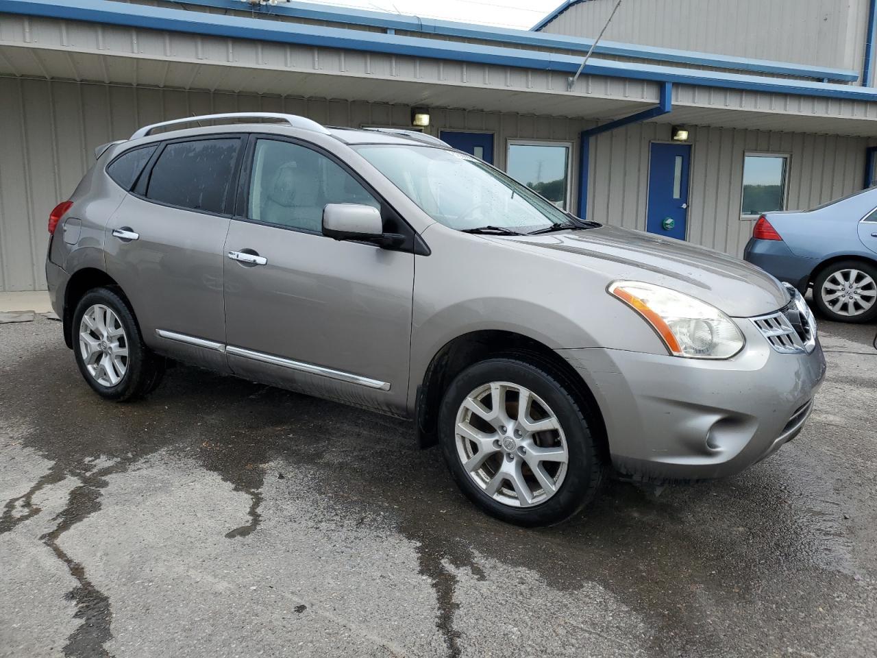 2013 Nissan Rogue S - Фото 4