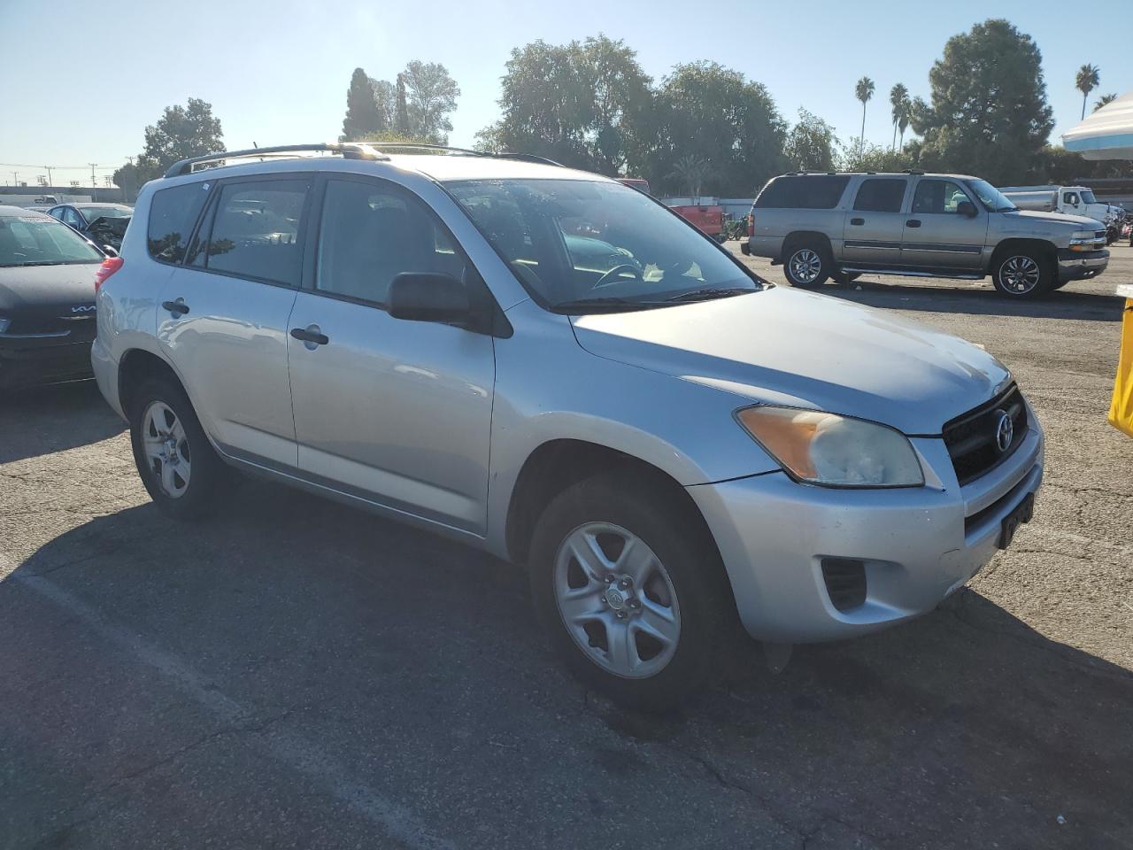 2011 Toyota Rav4 Base - Фото 4