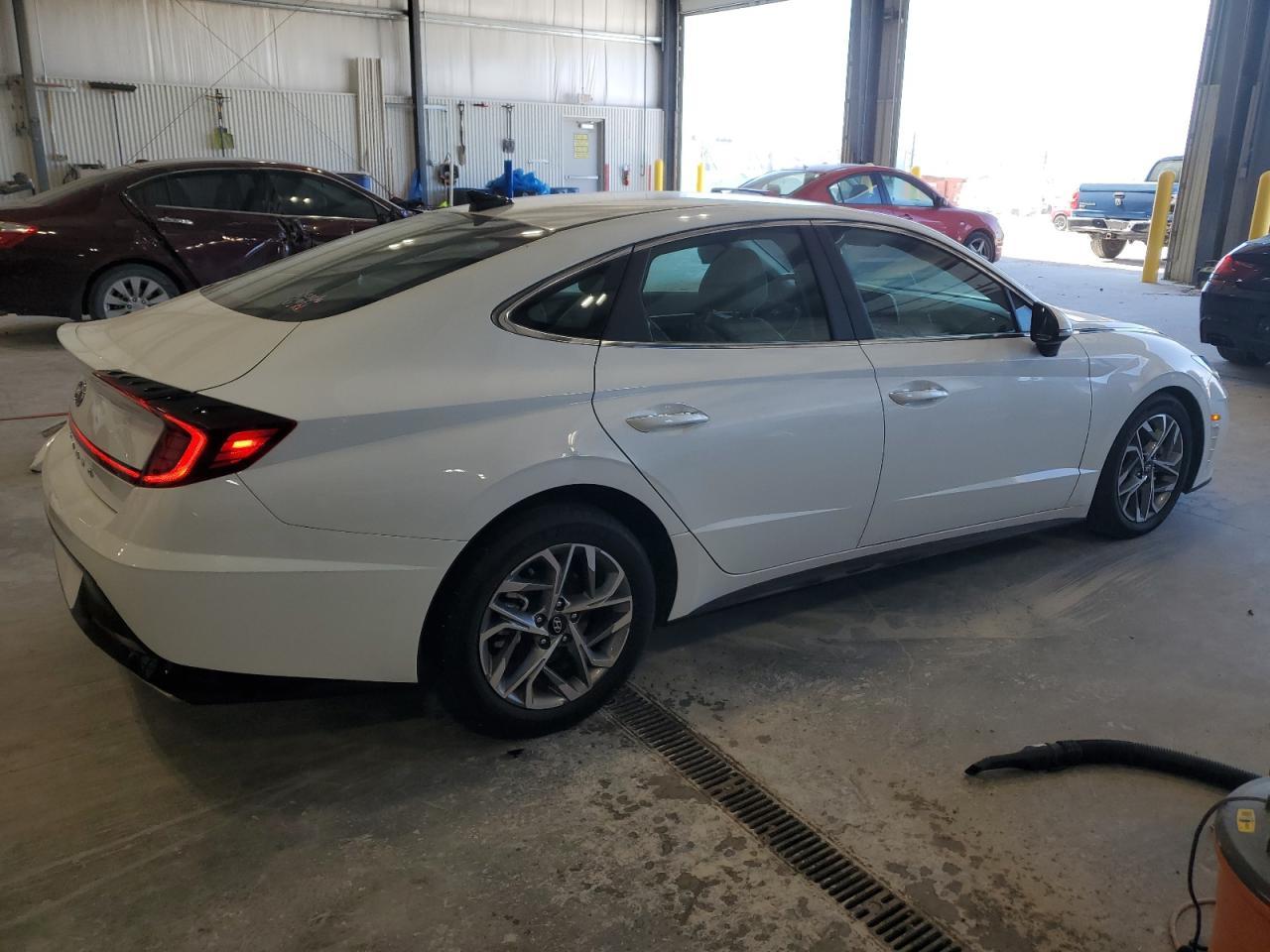 2020 Hyundai Sonata Sel - Фото 3