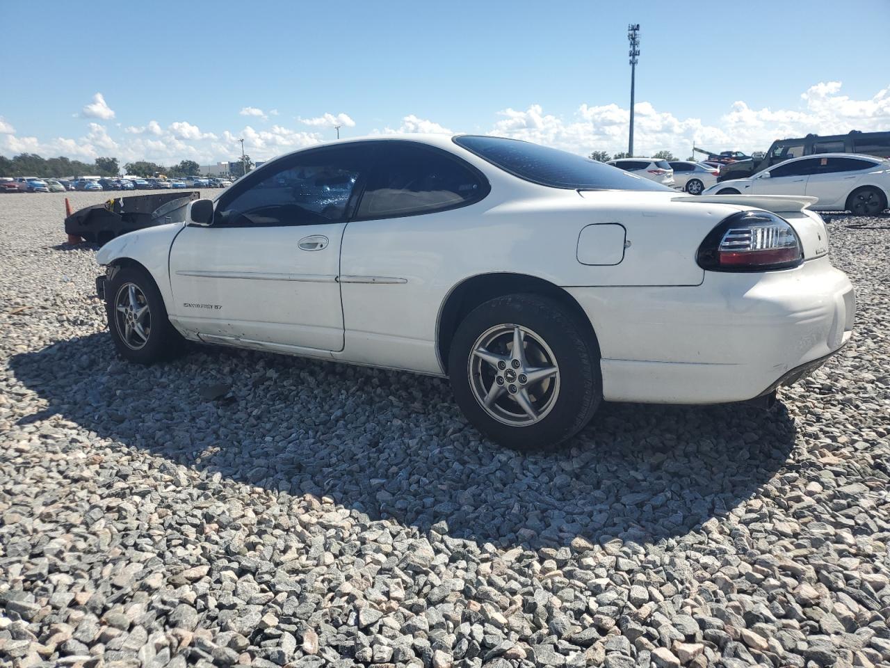 1999 Pontiac Grand Prix Gt - Image 2