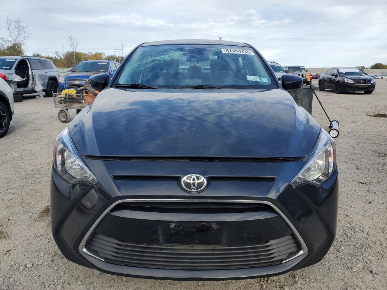 2017 Toyota Yaris Ia - Image 5