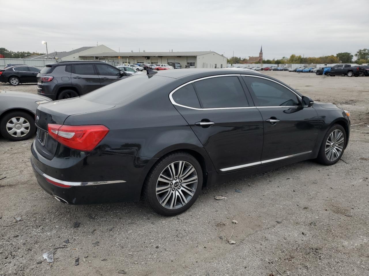 2015 Kia Cadenza Premium - Image 3
