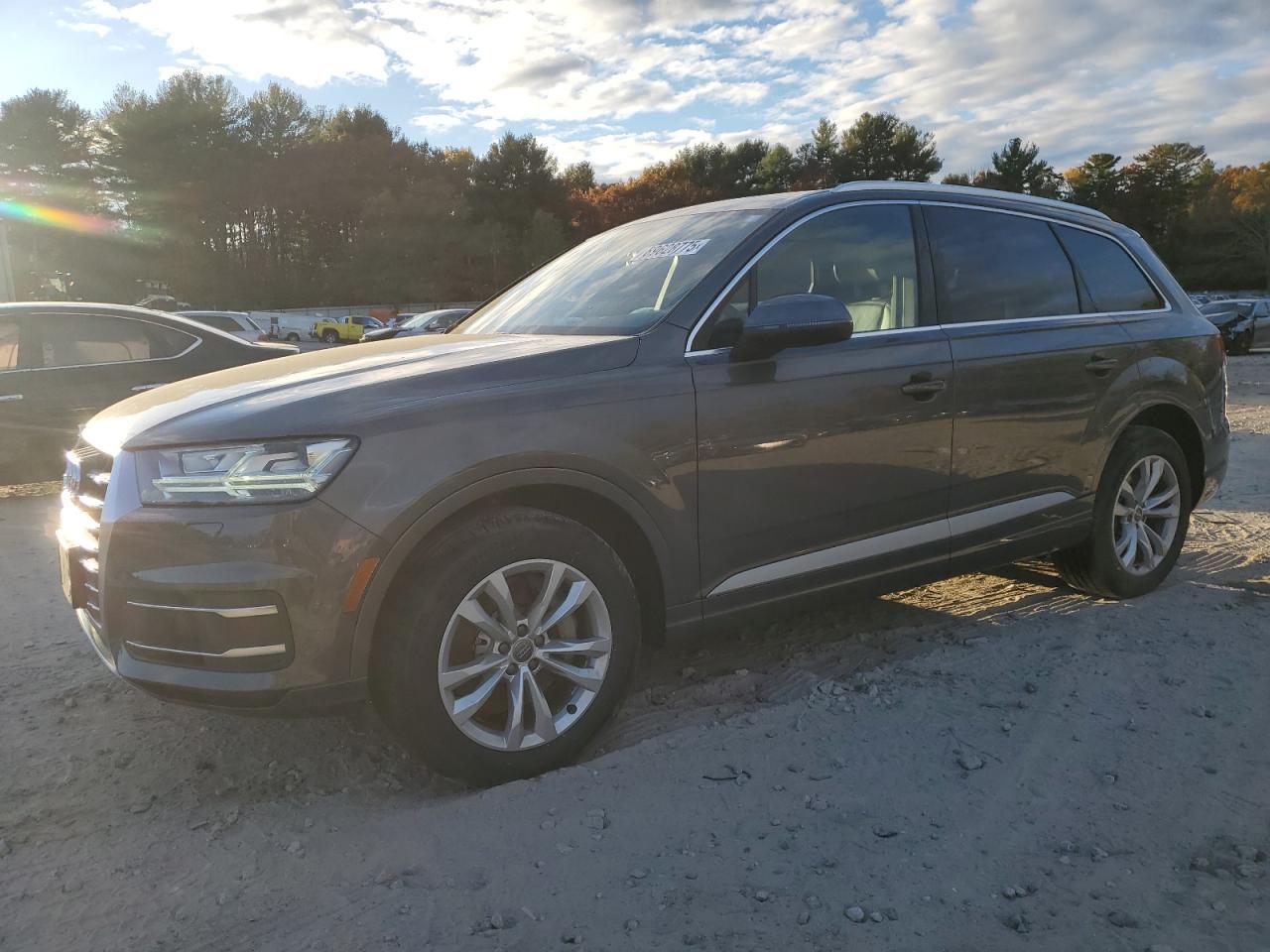 2019 Audi Q7 Premium Plus