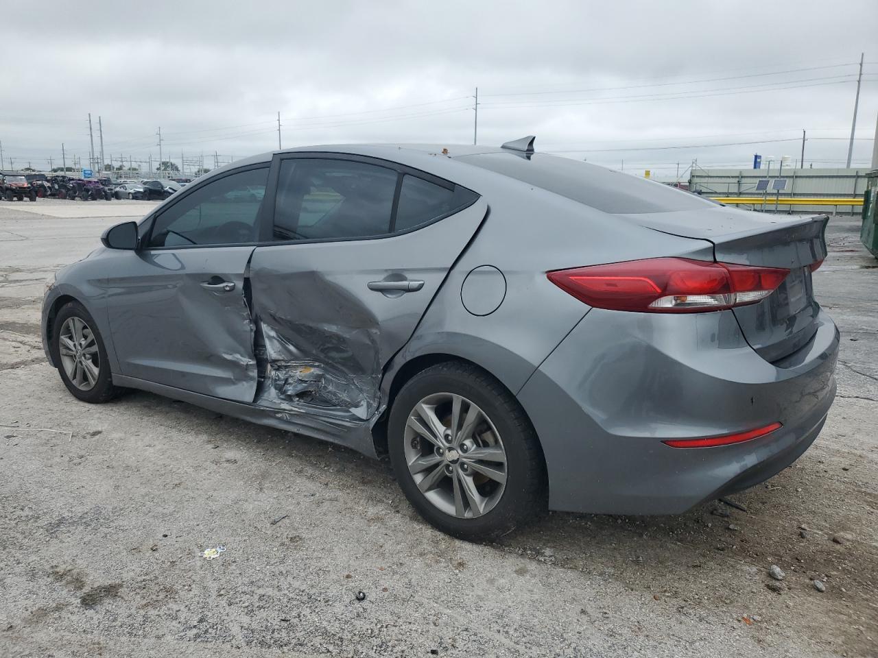 2018 Hyundai Elantra Sel - Фото 2