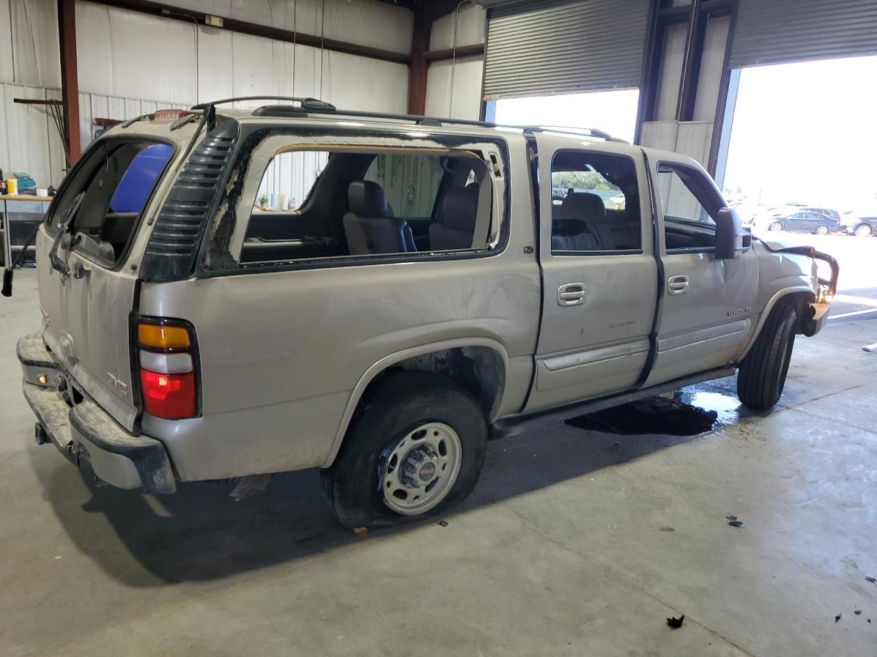 2006 GMC Yukon Xl K2500 - Фото 3