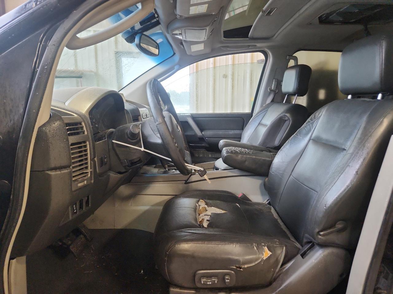 2004 Nissan Armada Se - Image 7