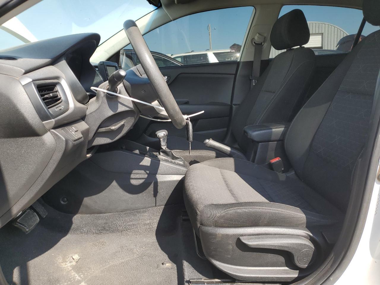 2019 Kia Rio S - Фото 7