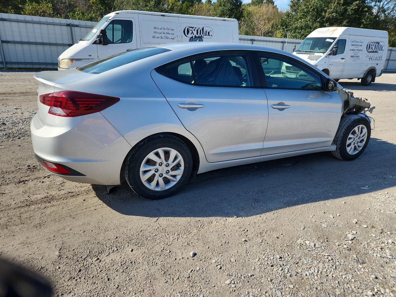 2019 Hyundai Elantra Se - Фото 3