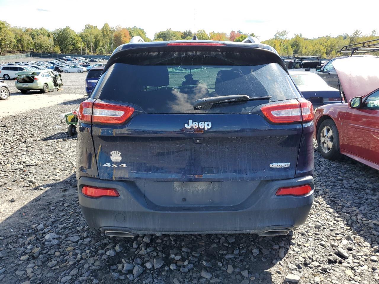 2015 Jeep Cherokee Latitude - Фото 6