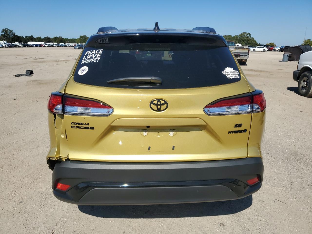 2024 Toyota Corolla Cross Se - Image 6