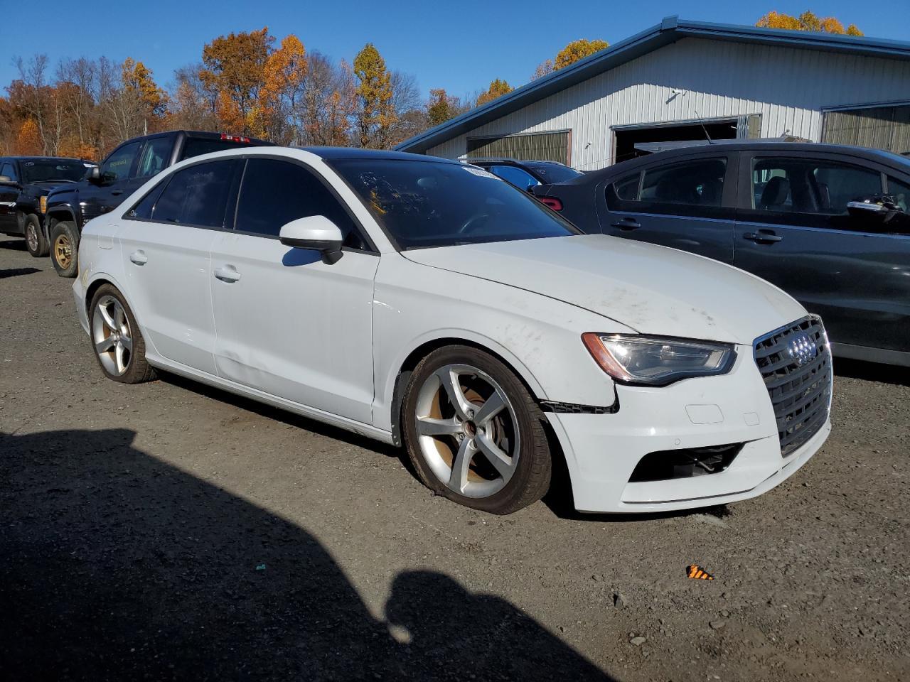 2015 Audi A3 Premium - Image 4