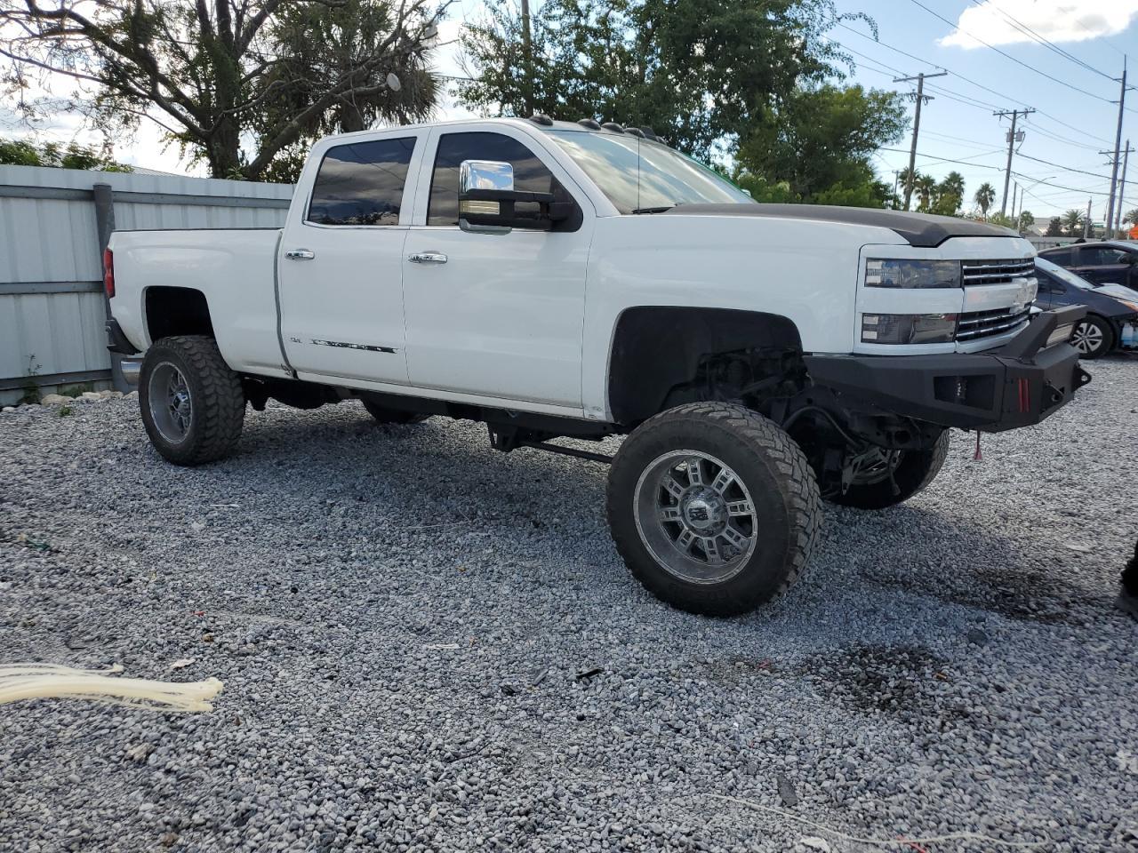 2015 Chevrolet Silverado K2500 Heavy Duty Ltz - Фото 4