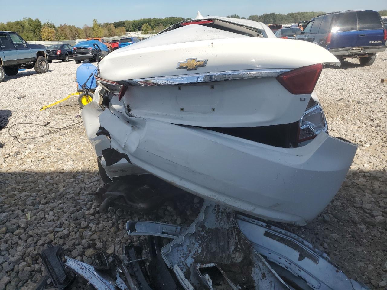 2017 Chevrolet Impala Lt - Image 6