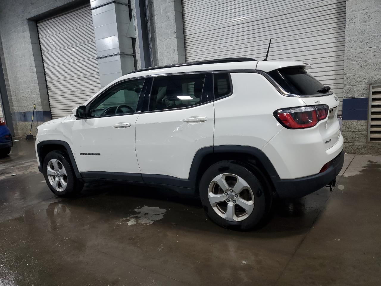2018 Jeep Compass Latitude - Фото 2