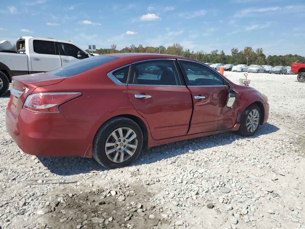 2015 Nissan Altima 2.5 - Фото 3