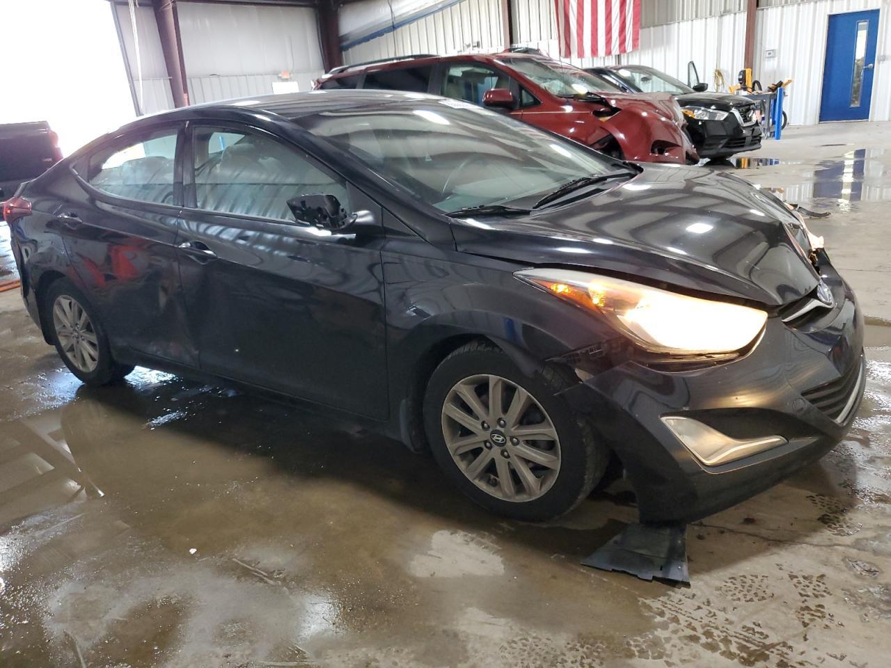 2015 Hyundai Elantra Se - Фото 4