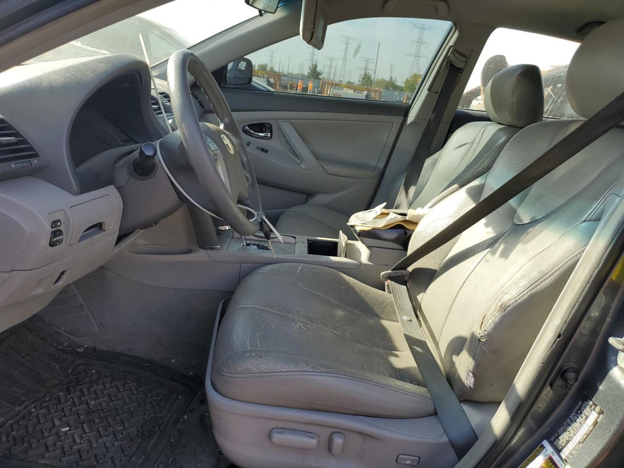 2011 Toyota Camry Base - Фото 7