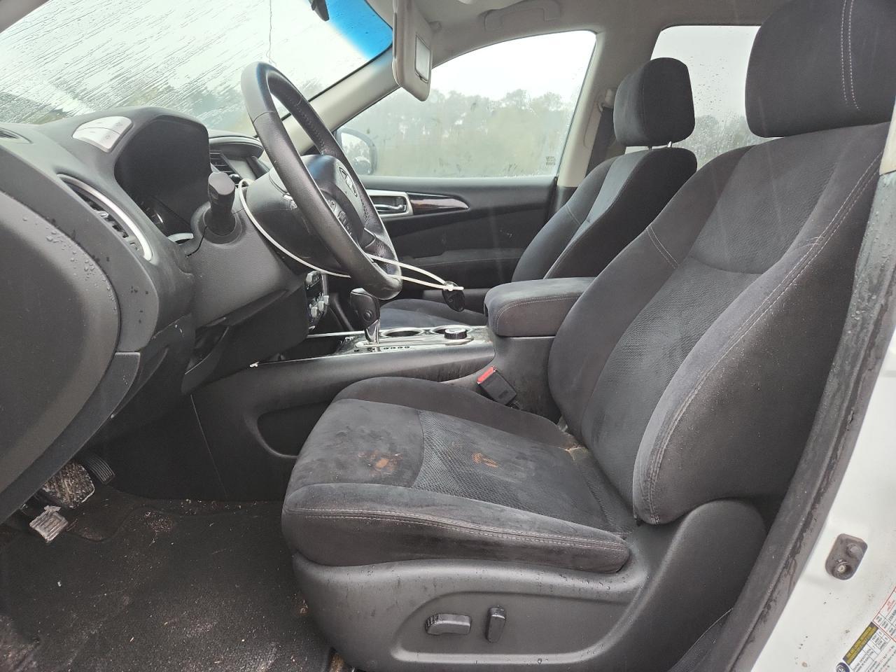 2013 Nissan Pathfinder S - Image 7