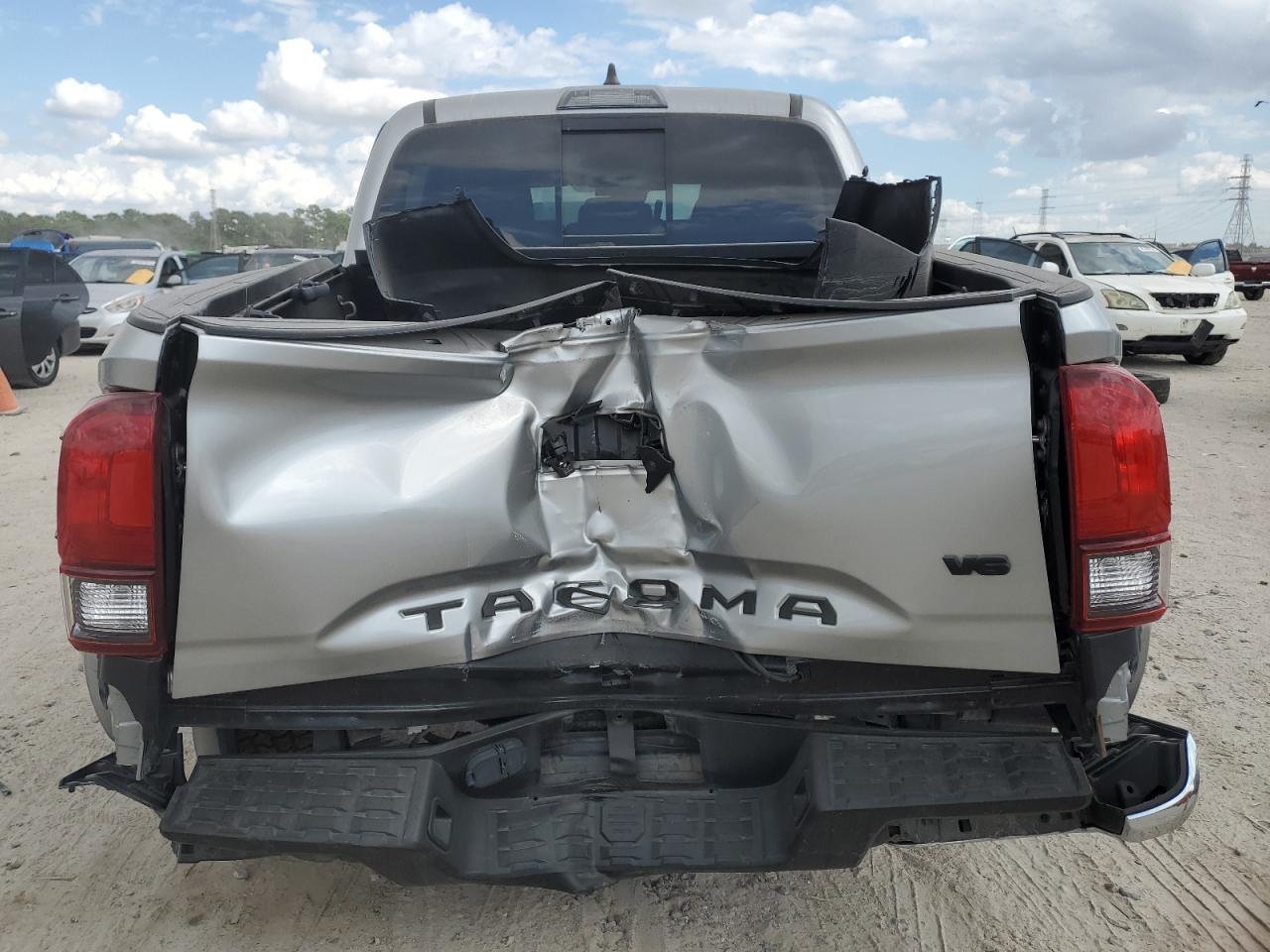 2022 Toyota Tacoma Double Cab - Фото 6