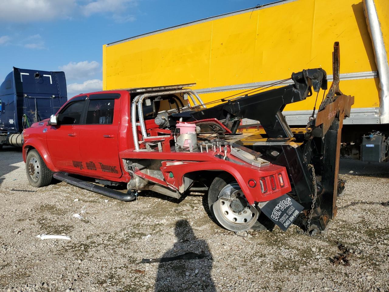 2021 Ram 5500 Tow Truck - Фото 3