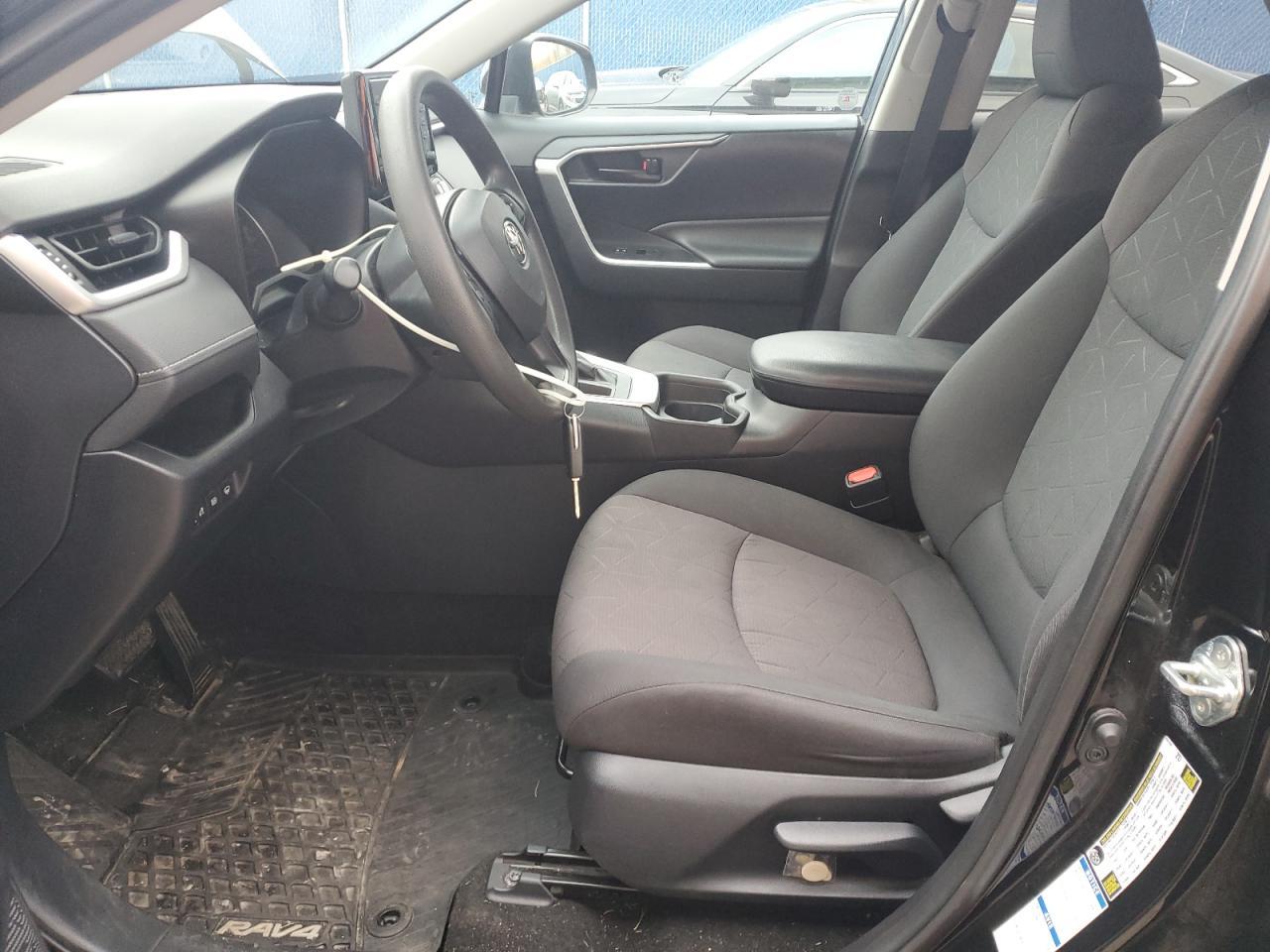 2019 Toyota Rav4 Le - Image 7