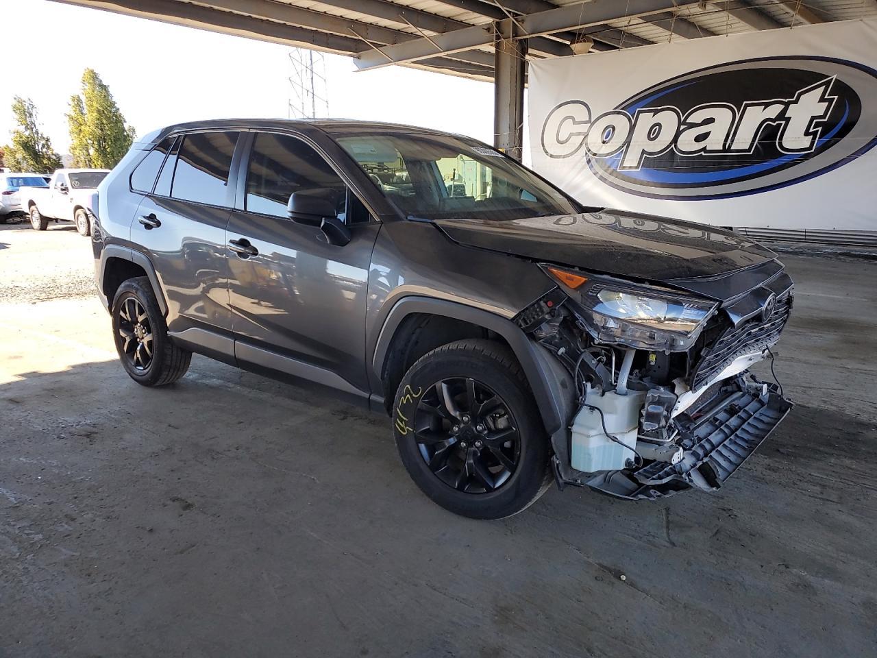 2022 Toyota Rav4 Le - Фото 4