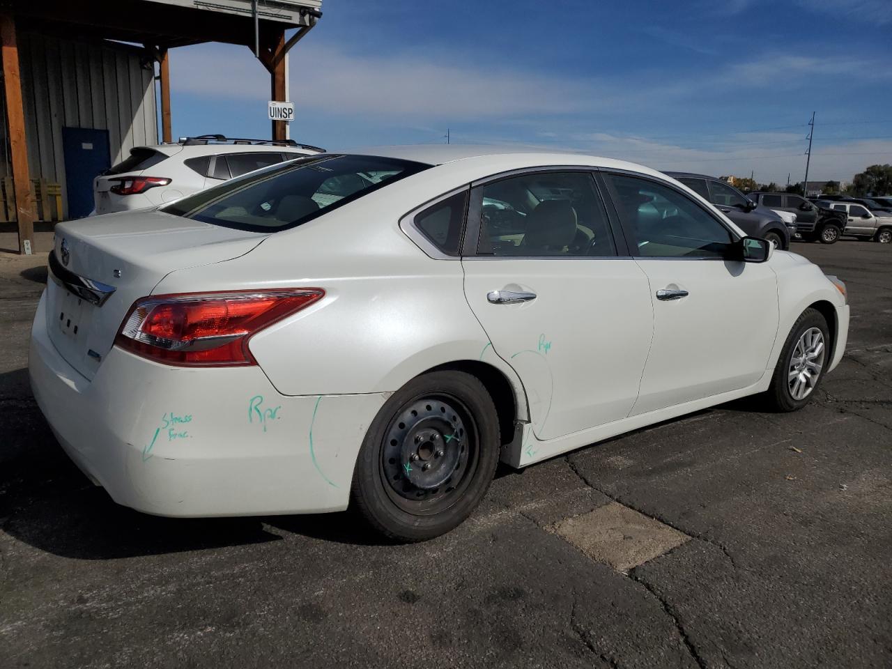 2013 Nissan Altima 2.5 - Image 3