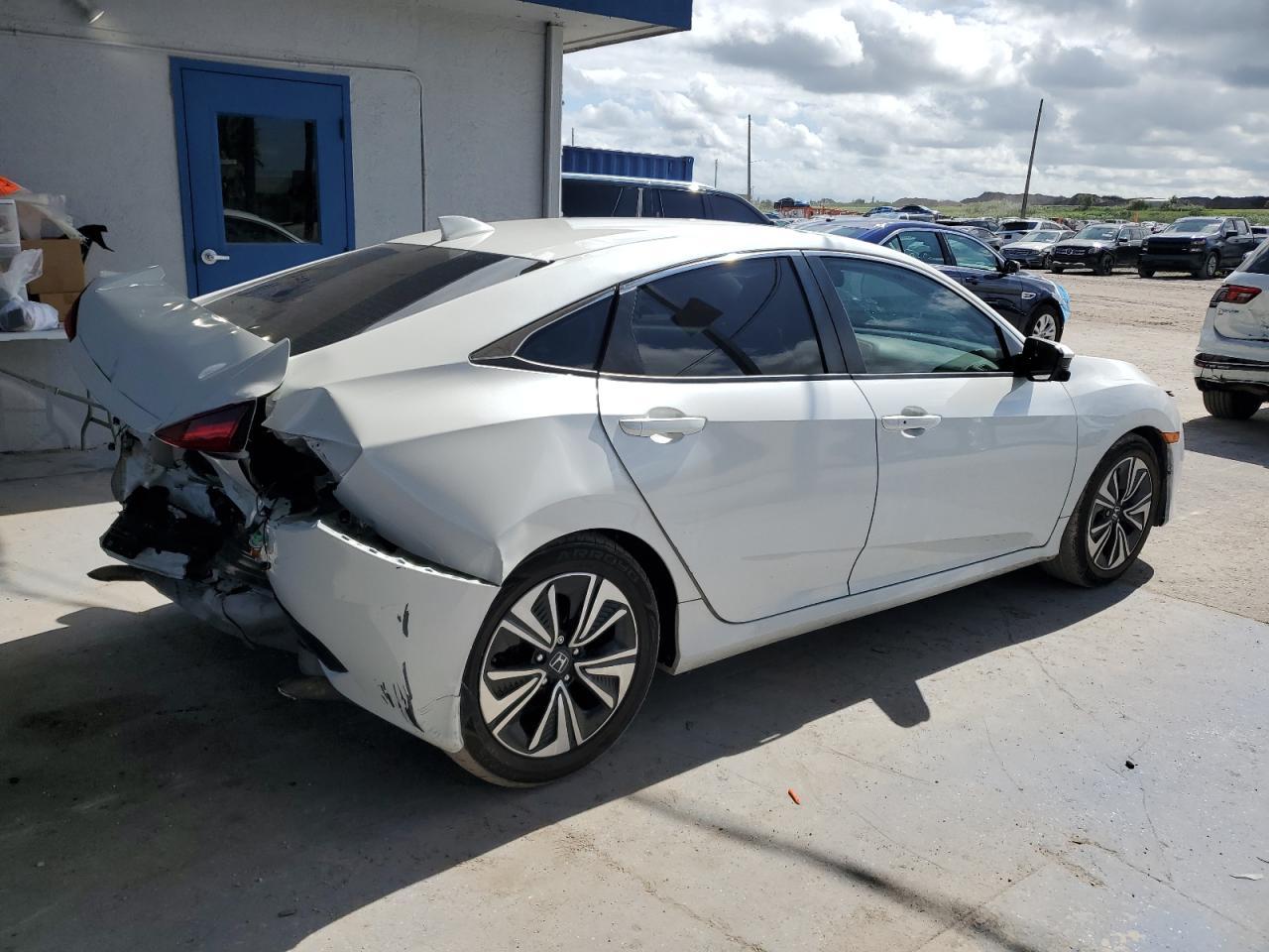 2017 Honda Civic Exl - Image 3