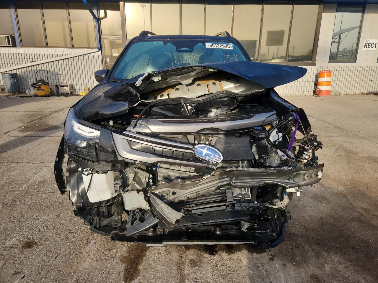 2025 Subaru Forester Premium - Фото 5