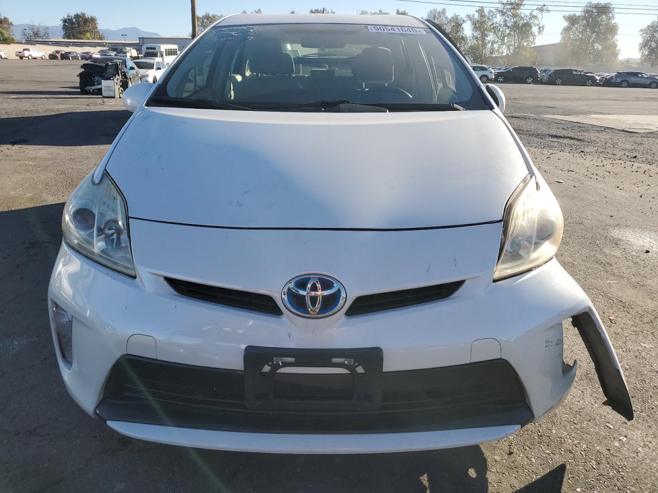 2012 Toyota Prius - Фото 5