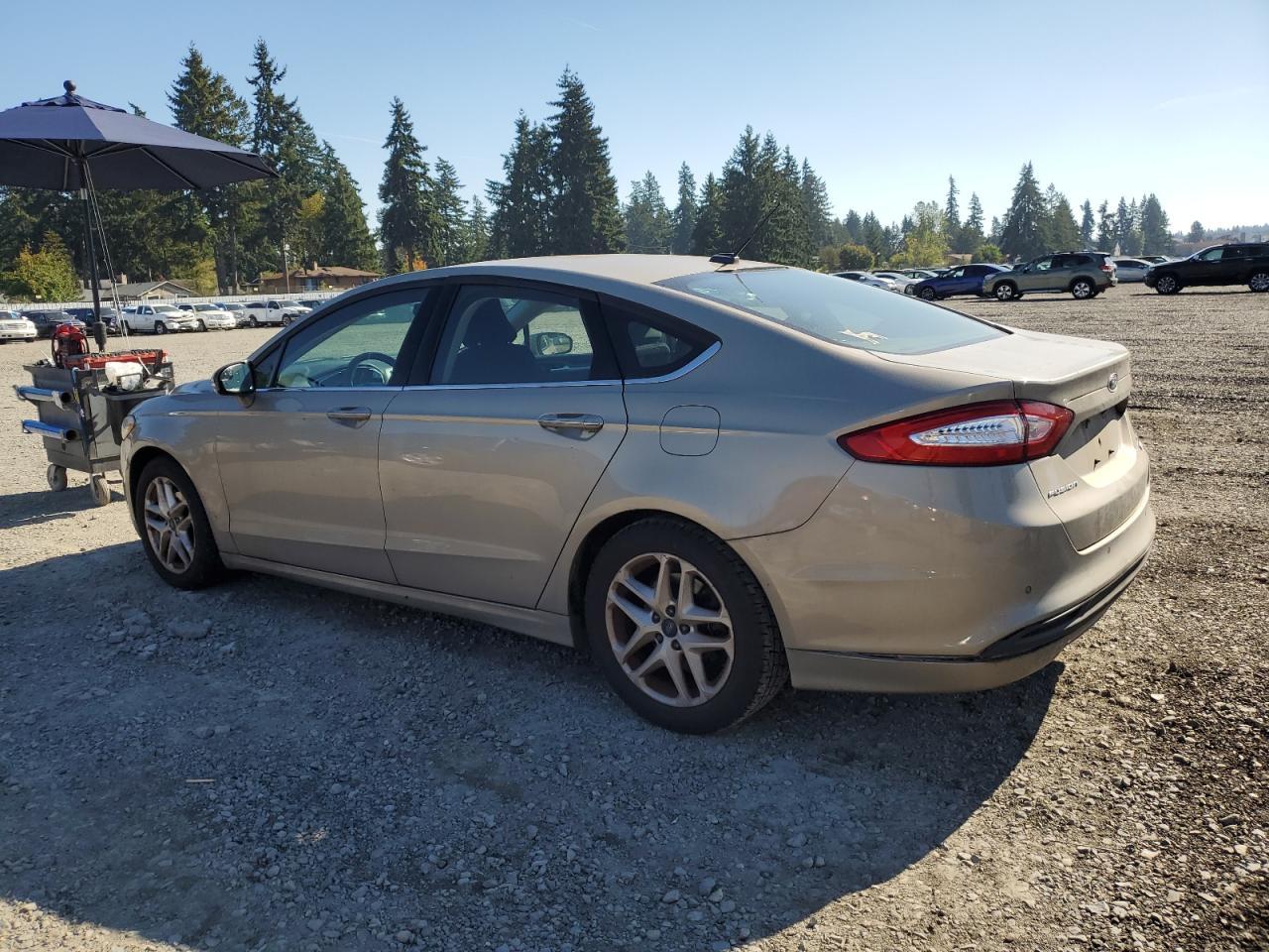 2016 Ford Fusion Se - Image 2